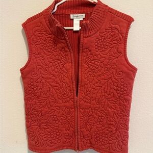 Coldwater Creek Quilted Embroidered Vest – Rust Red
